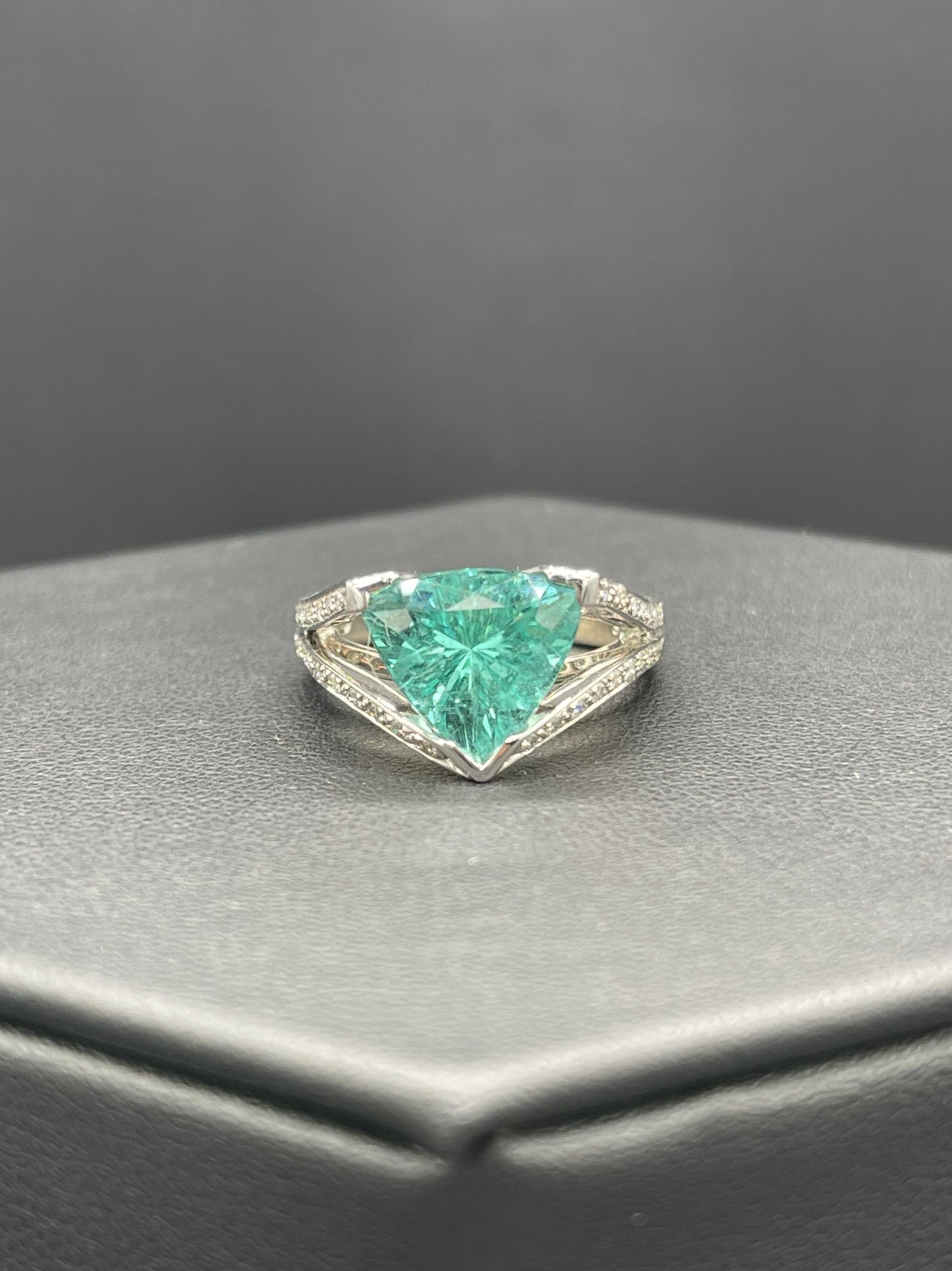 4.67 Carat AGL Certified Paraiba Tourmaline and Diamond 18K White Gold Ring (Size 6.5)