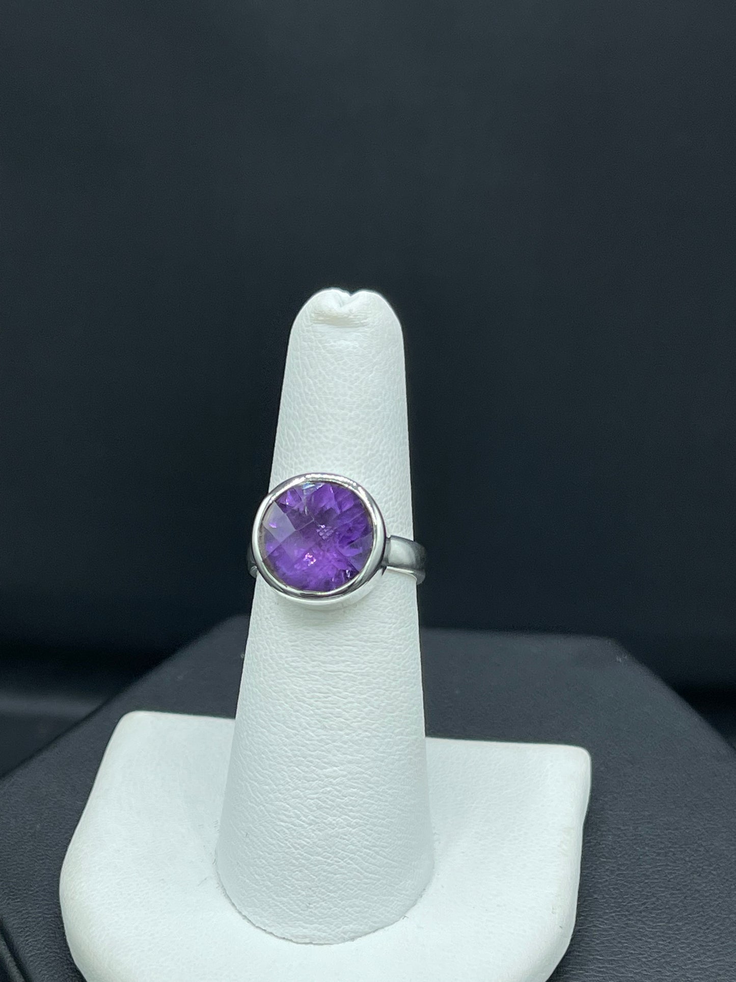 Natural Amethyst Sterling Silver Ring (Size 6.25)