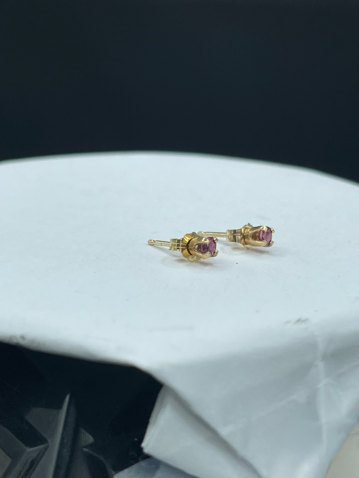 3MM Rhodolite Garnet 14k Yellow Gold Stud Earrings