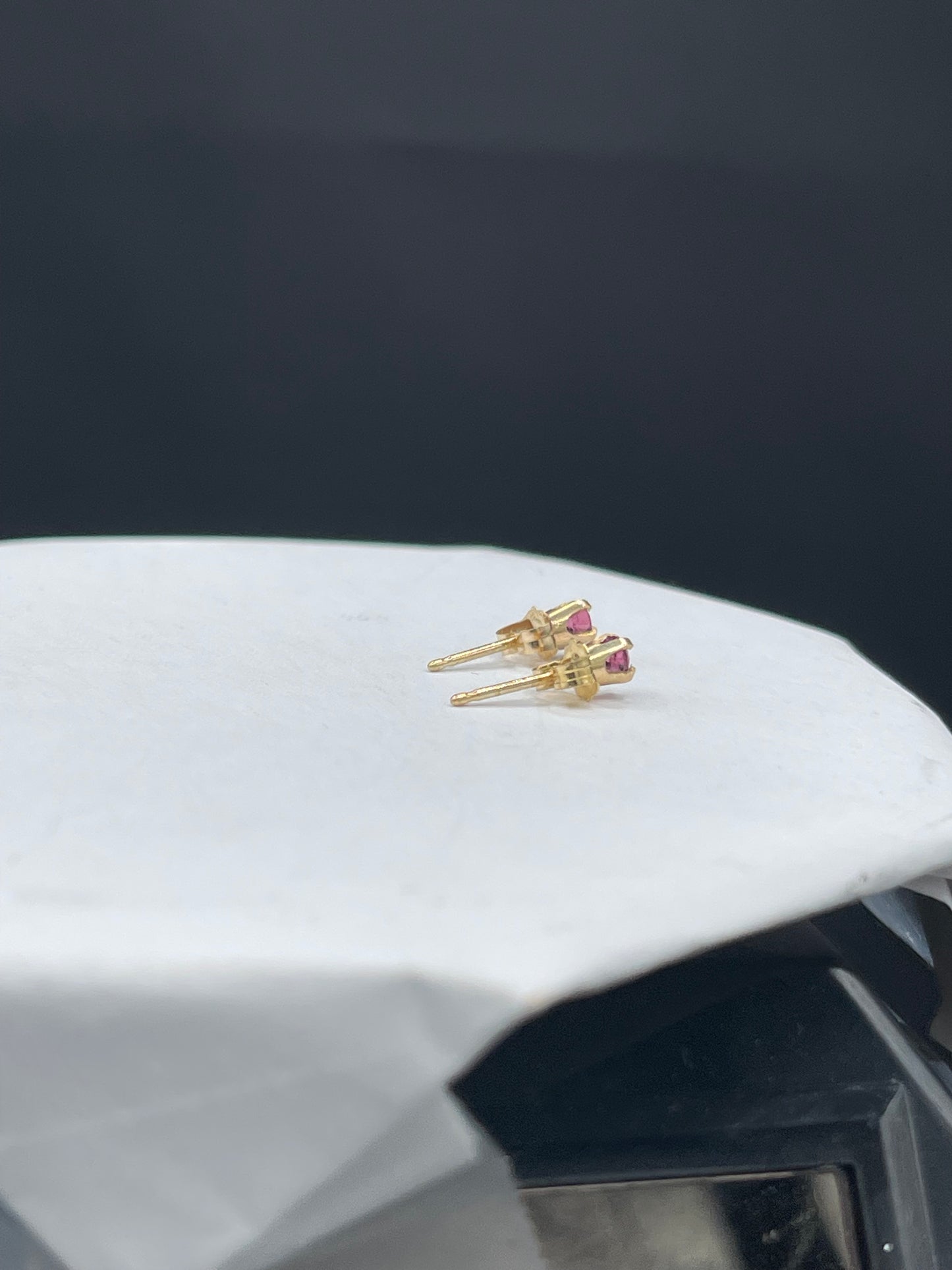 3MM Rhodolite Garnet 14k Yellow Gold Stud Earrings