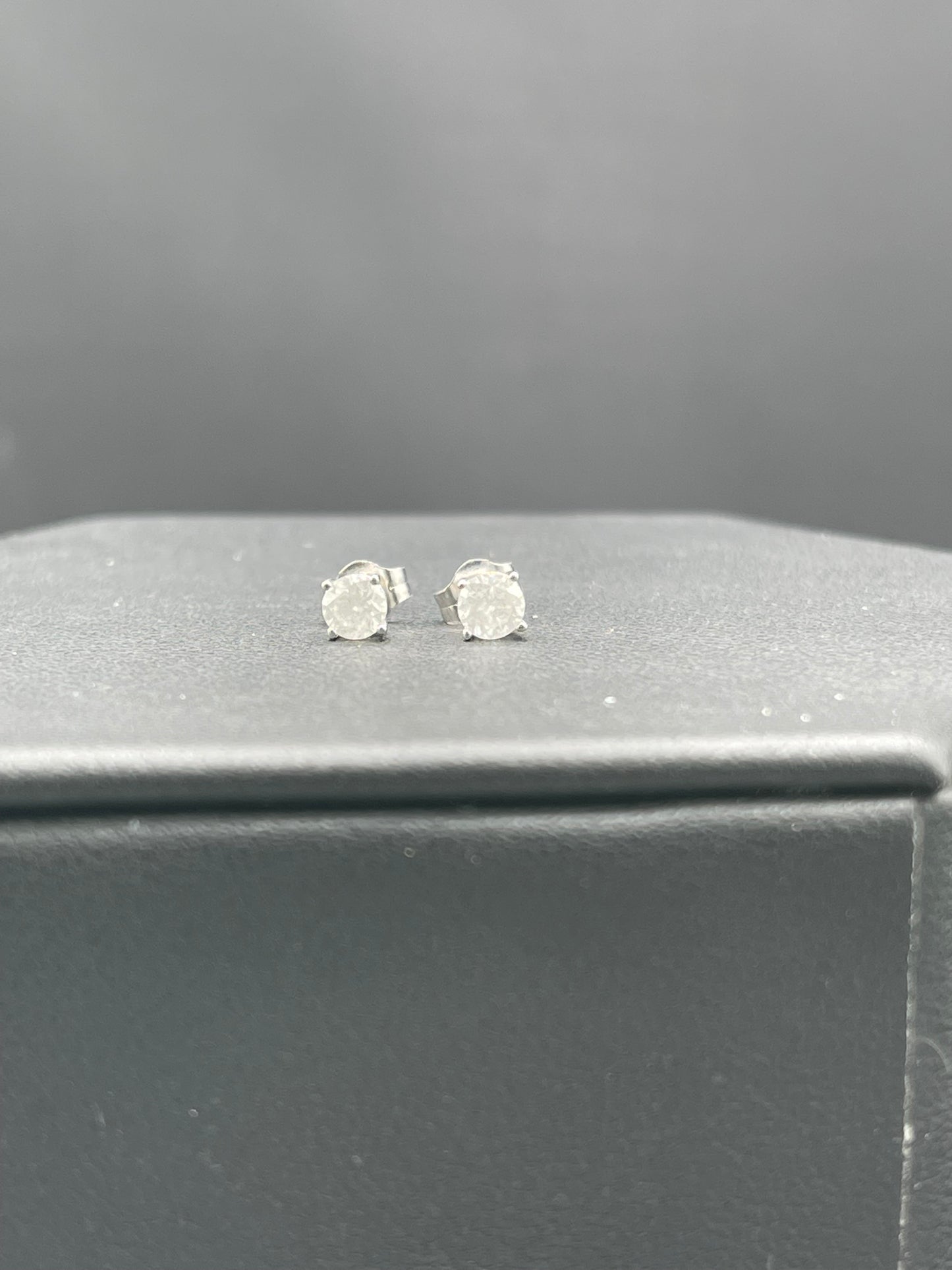 0.50 Carat Natural White Diamond 14k White Gold Stud Earrings