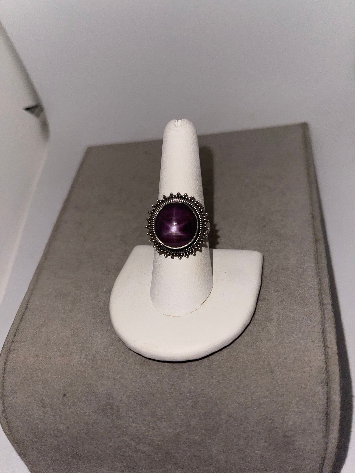 Natural Star Ruby Bezel Set Ring (Size 8)