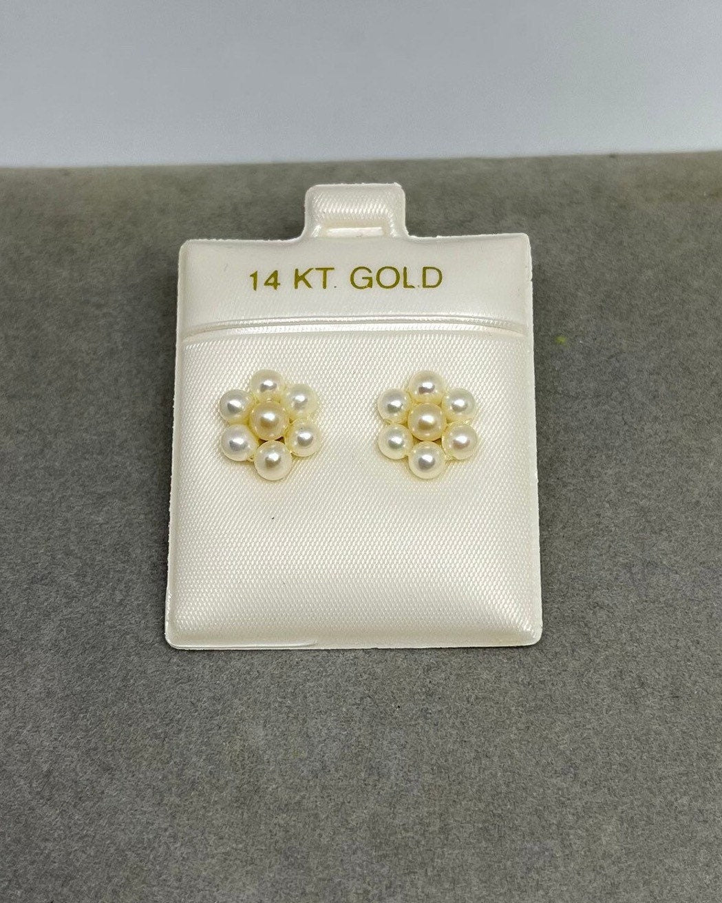 Natural Freshwater Pearl Cluster 14k Yellow Gold Earrings