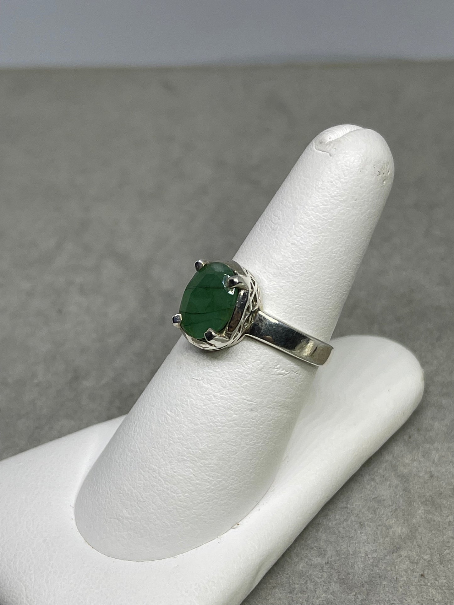 Natural Emerald Sterling Silver Ring (Size 8)