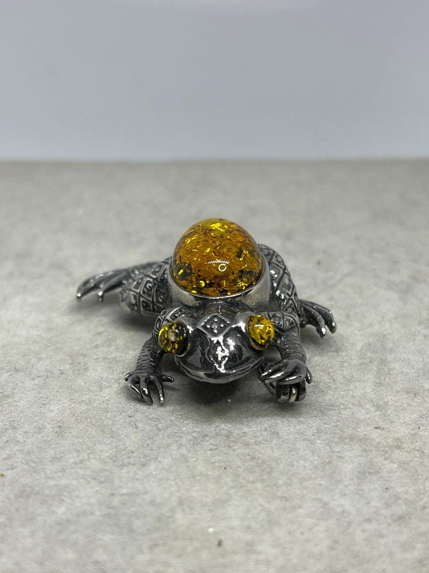 Handmade Amber Sterling Silver Frog Brooch Pin