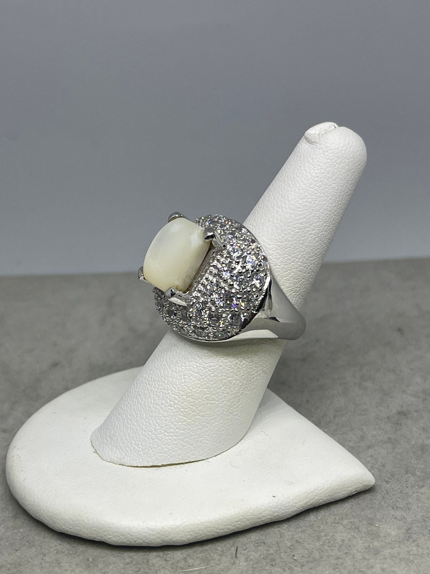 Mother Of Pearl & Cubic Zirconia Sterling Silver Ring (Size 7)
