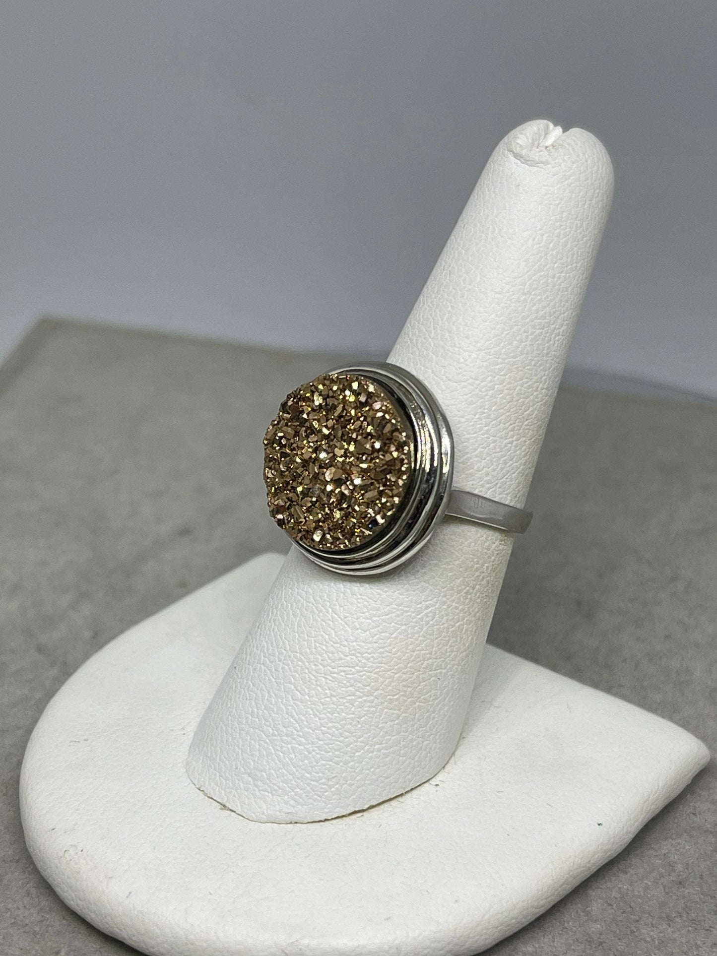 Gold Druzy Quartz Bezel Set Sterling Silver Ring (Size 7)