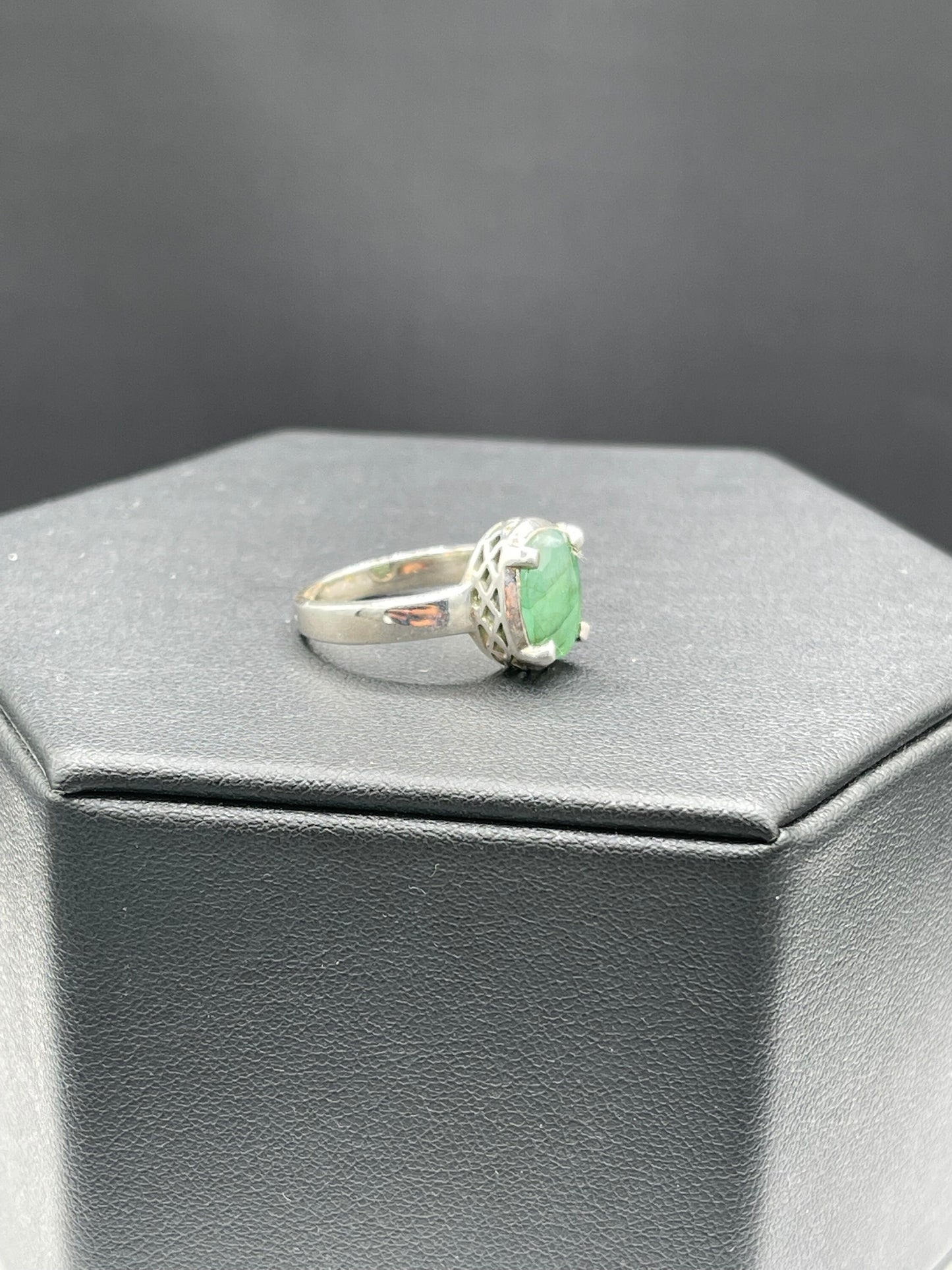 Natural Emerald Sterling Silver Ring (Size 8)