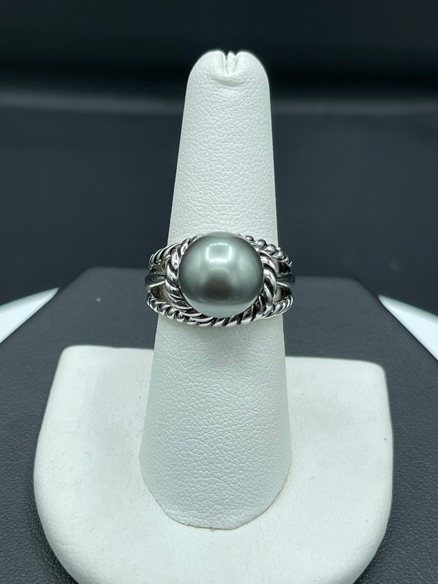 Tara & Sons Salt Water South Sea Pearl Black Enamel Sterling Silver Designer Ring (Size 7.5)
