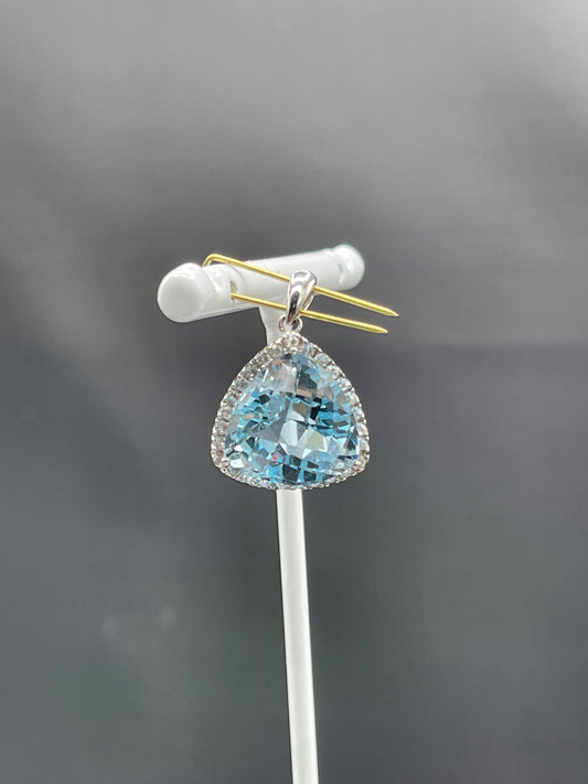 11.50 Carat Sky Blue Topaz & White Topaz Sterling Silver Pendent
