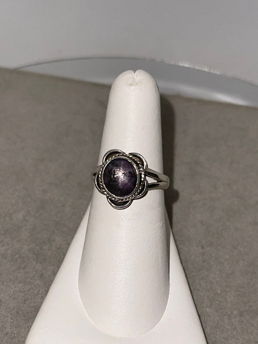 Natural Star Ruby Flower Bezel Sterling Silver Ring (Size 7)